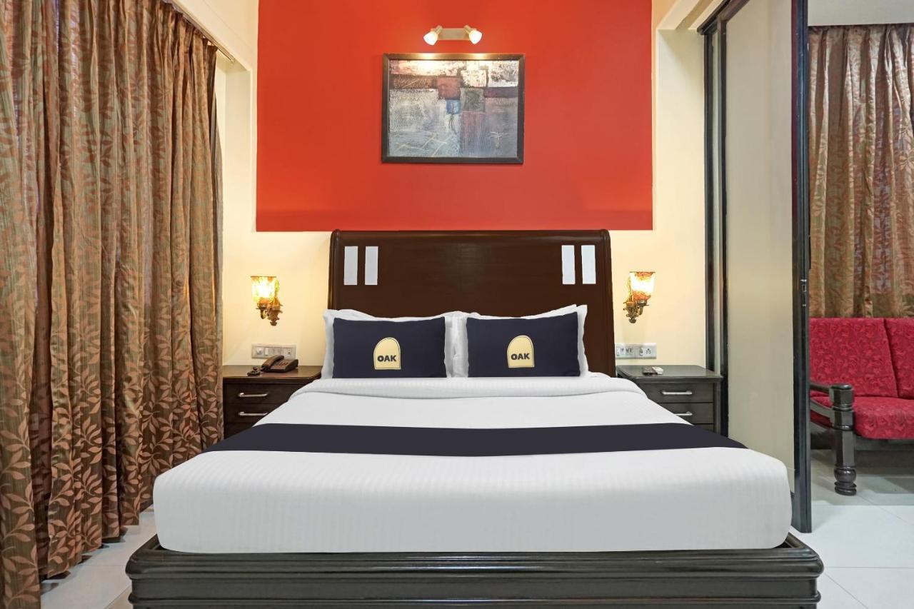 Super Townhouse Oak Gharonda Residency Near Sant Tukaram Nagar Metro Station Pimpri-Chinchwad
